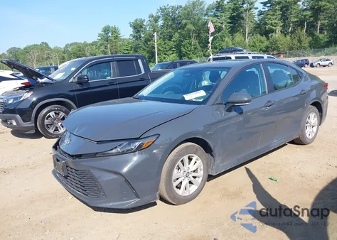 2025 Toyota Camry Le из США, поврежденный, VIN 4T1DBADK1SU012226